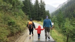 Read more about the article Hiking with Kids: How to Make It Fun and Safe for the Whole Family