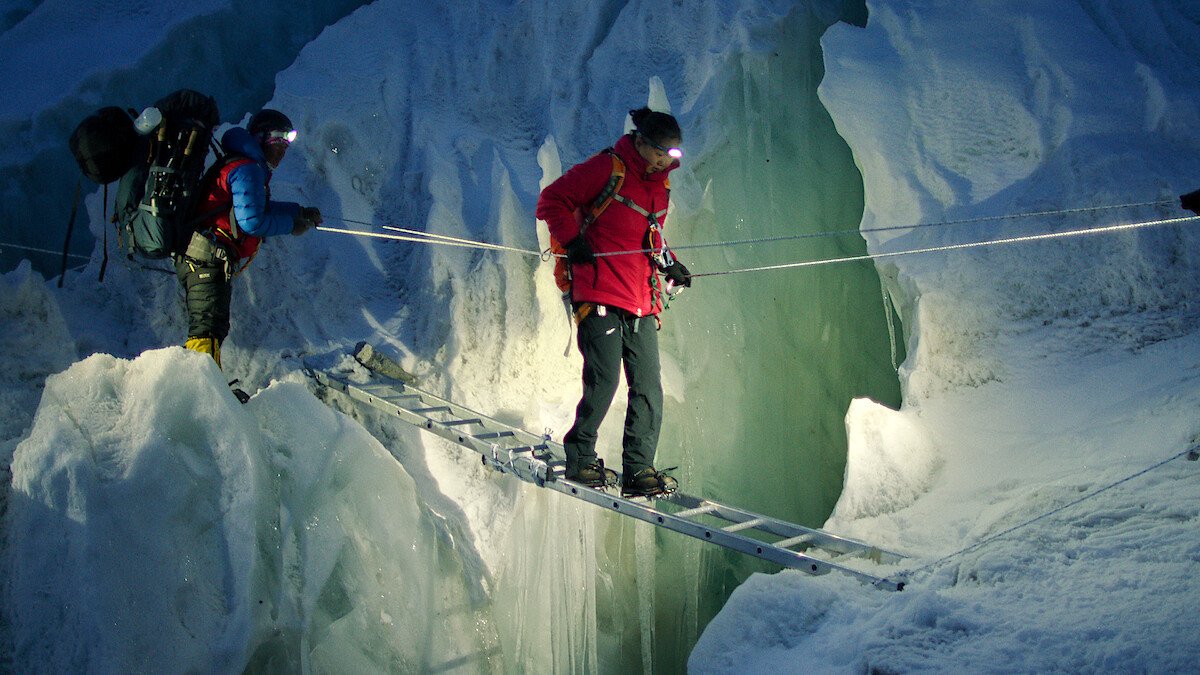 Read more about the article Women in Mountaineering: Inspiring Stories and How to Get Started as a Female Climber